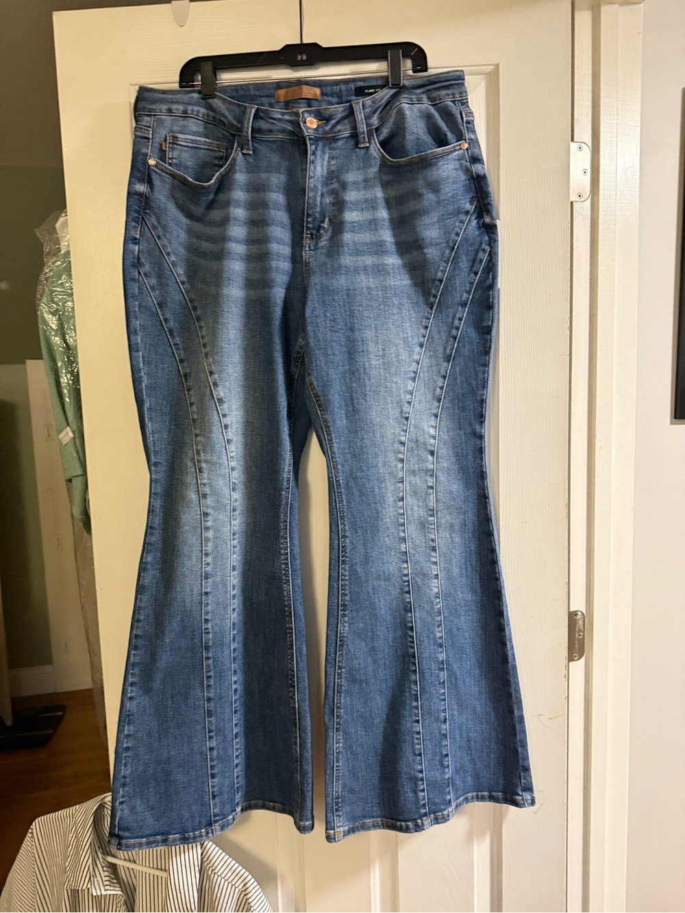 Judy Blue Medium Wash Flare Jeans with Panel Seams